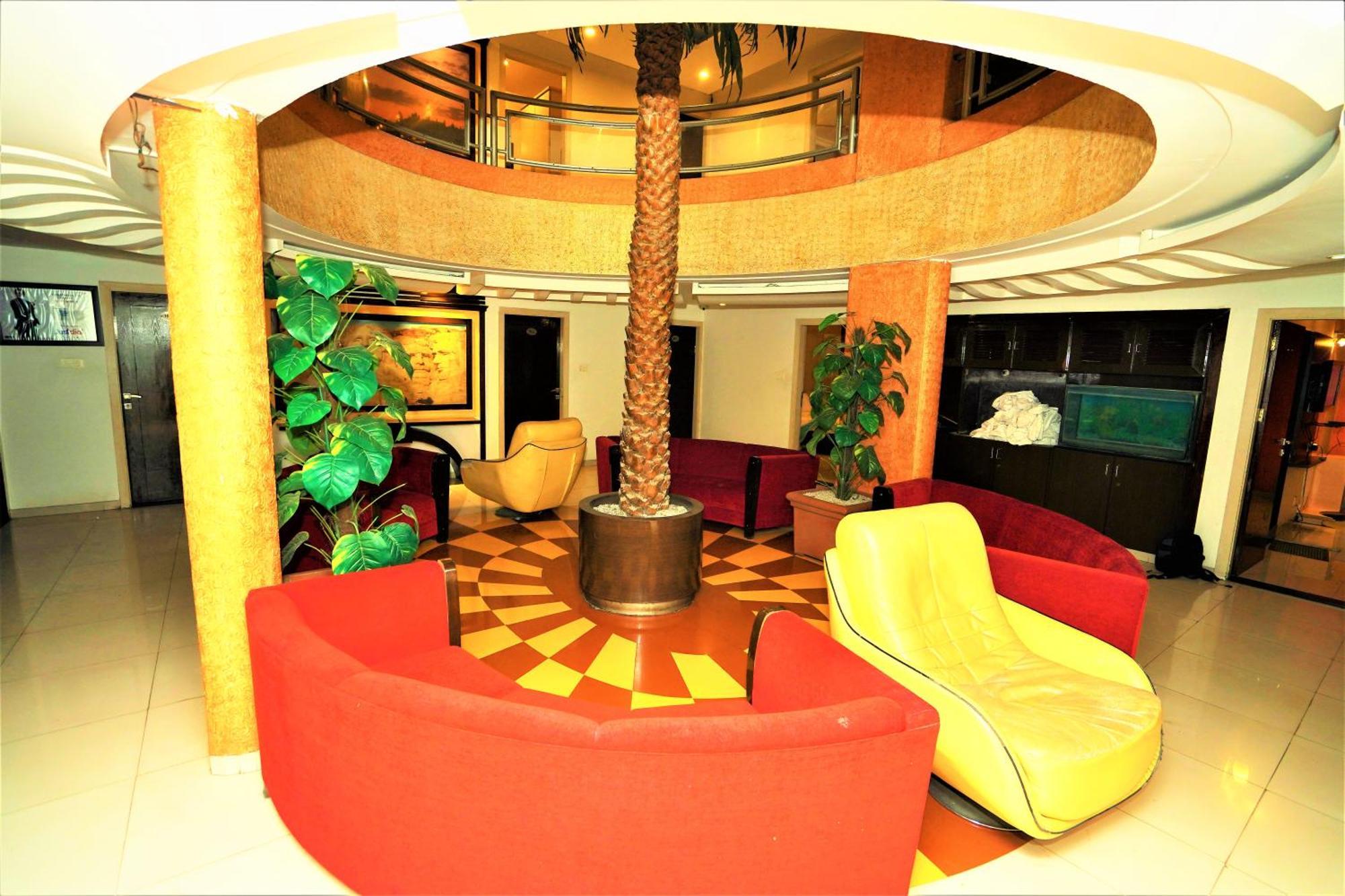 New Hotel Europa Inn Radźkot Zewnętrze zdjęcie