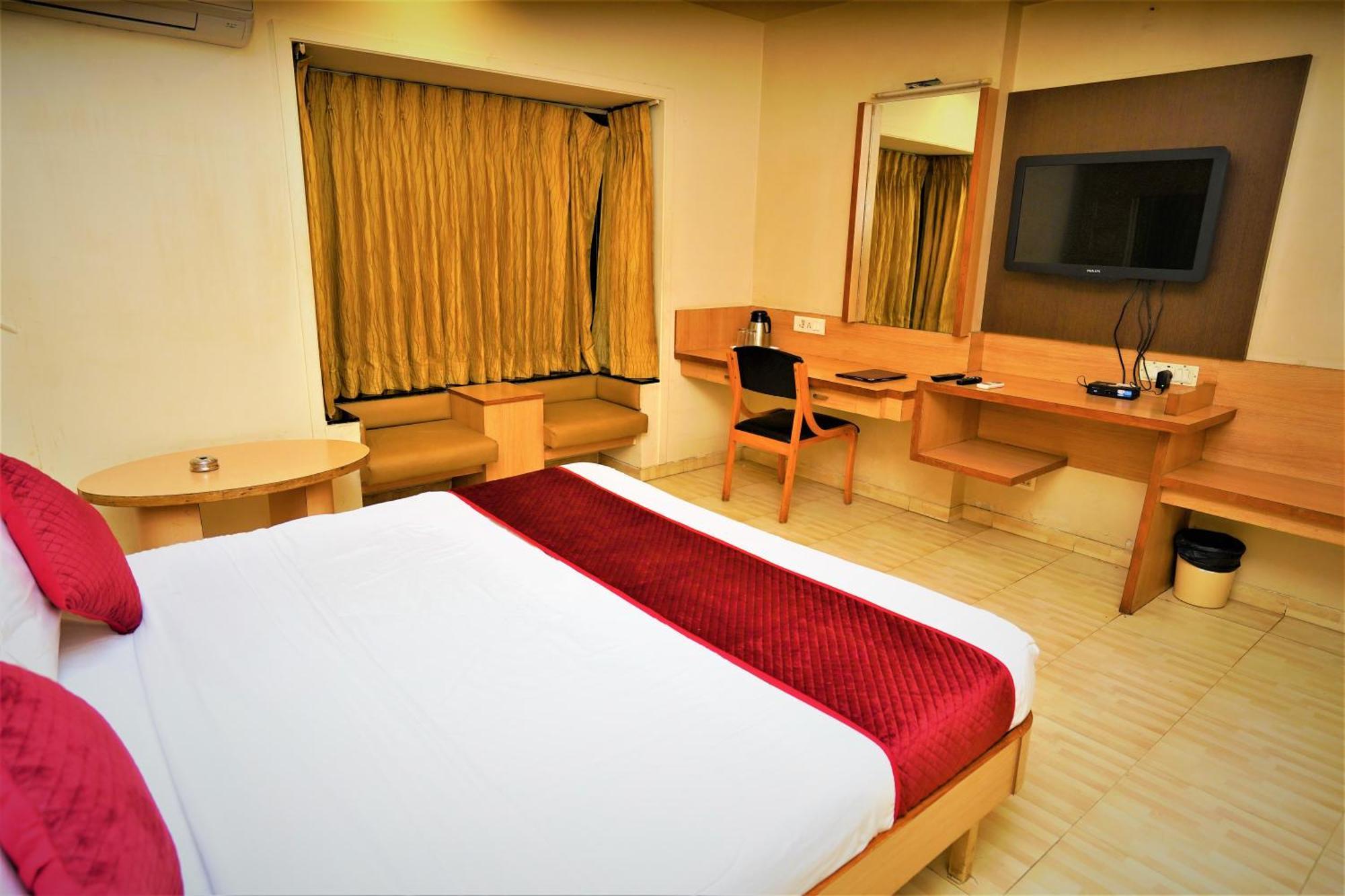 New Hotel Europa Inn Radźkot Zewnętrze zdjęcie